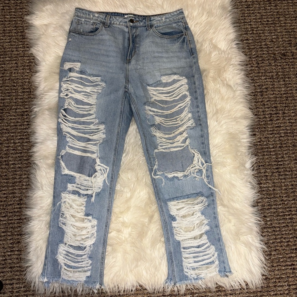 CELLO ultimate distressed jeans